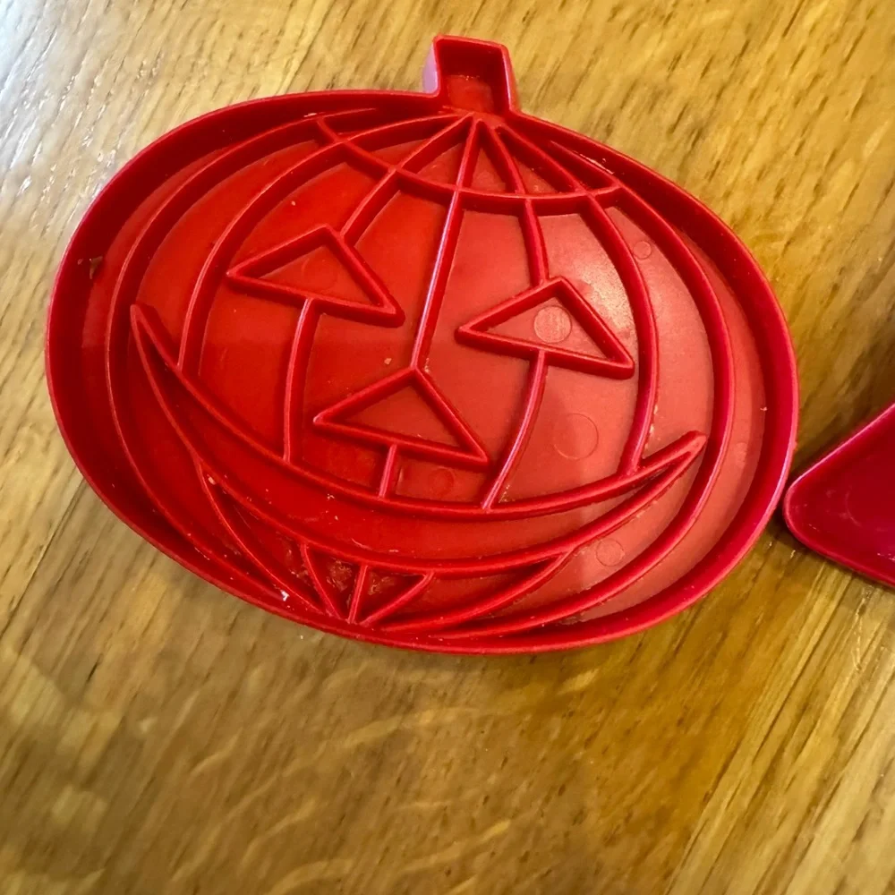 8 Vintage Tupperware Red Holiday Cookie Cutters